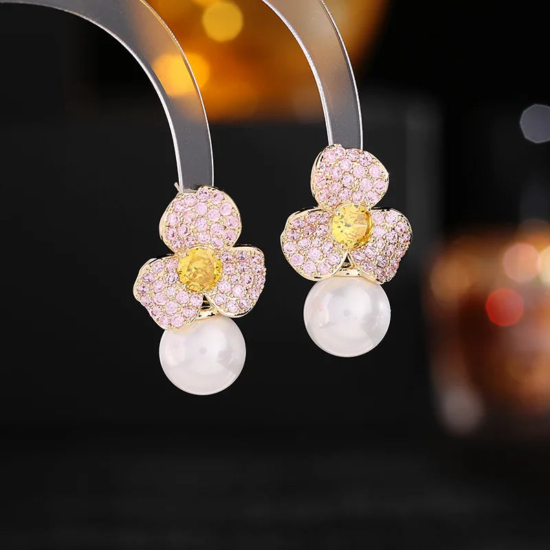 Bilincolor Light Luxury French Retro Elegant Temperament Flower Pearl Earrings for Wedding or Party