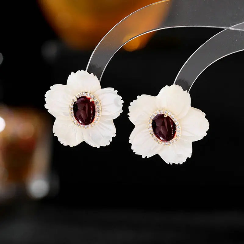 Korean Version Zircon Shell Sunflower Earrings for Party or Wedding