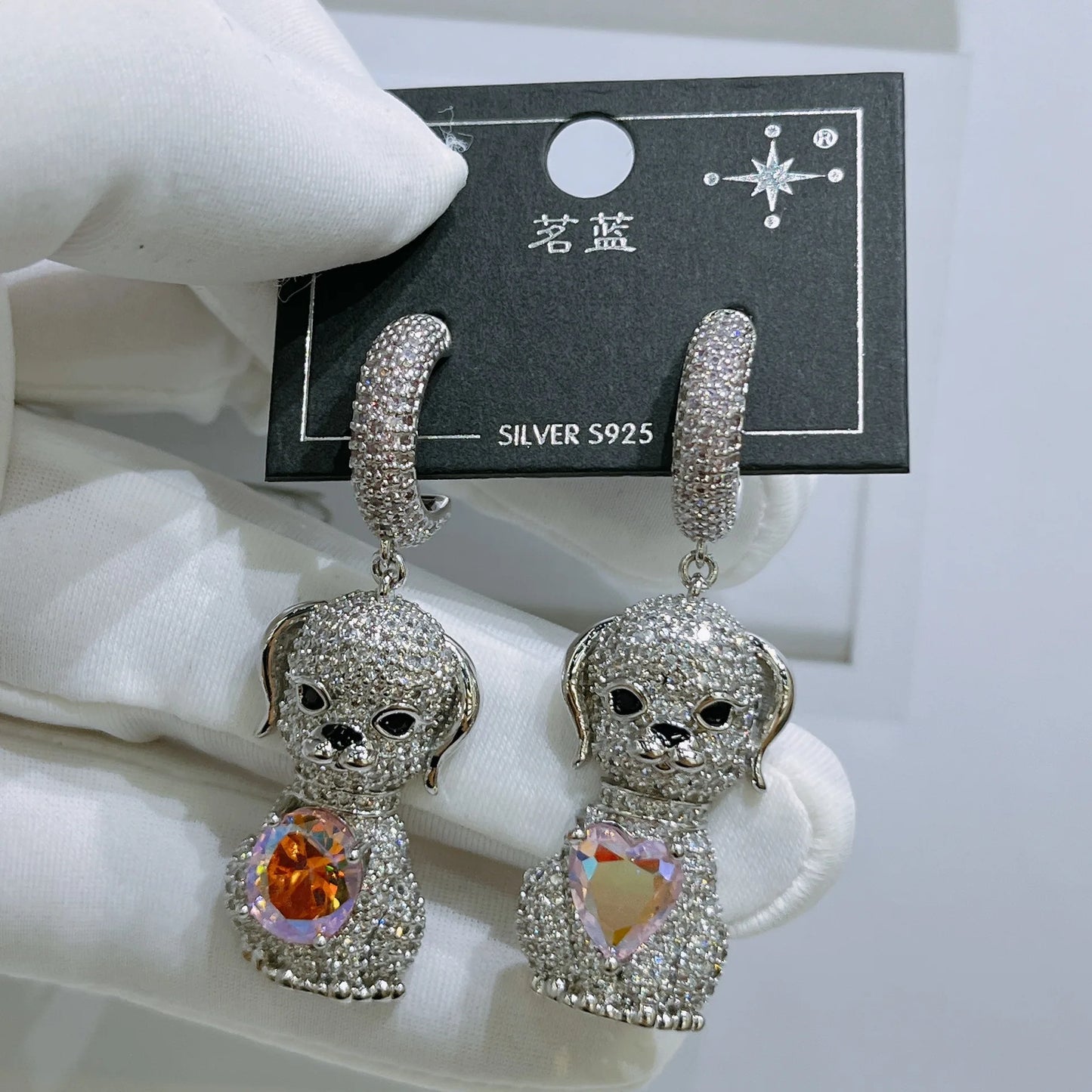 Bilincolor Light Luxury Micro Inlaid Zircon Lucky Dog Earrings