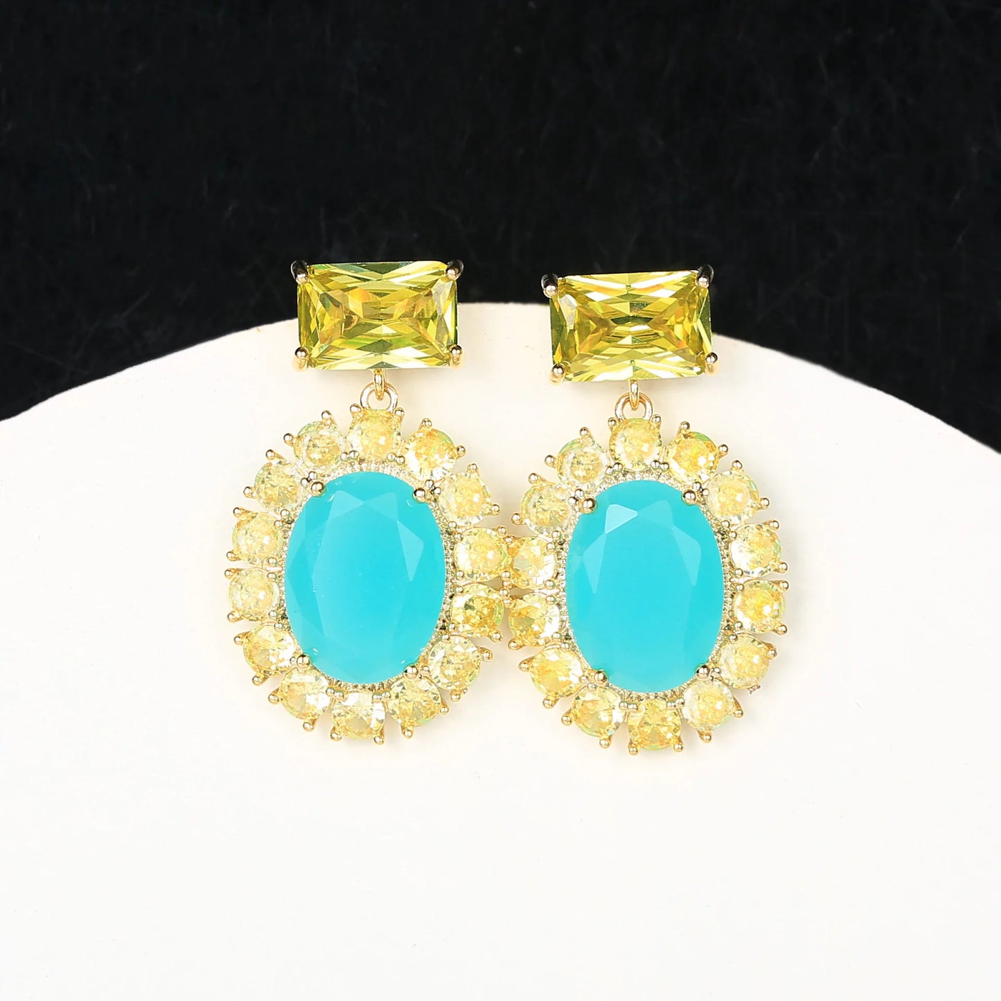 Light Luxury Lashion Elegant Temperament Earrings for Wedding  or  Party