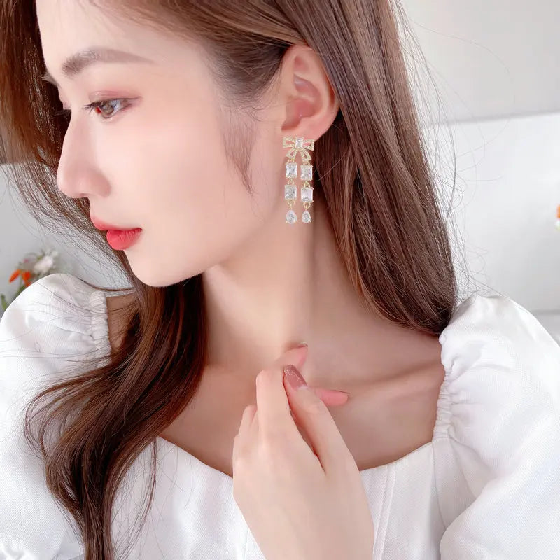 Bilincolor Fashionable Zircon Mosaic Bowknot Long Tassel Earrings for Gift for Black Friday